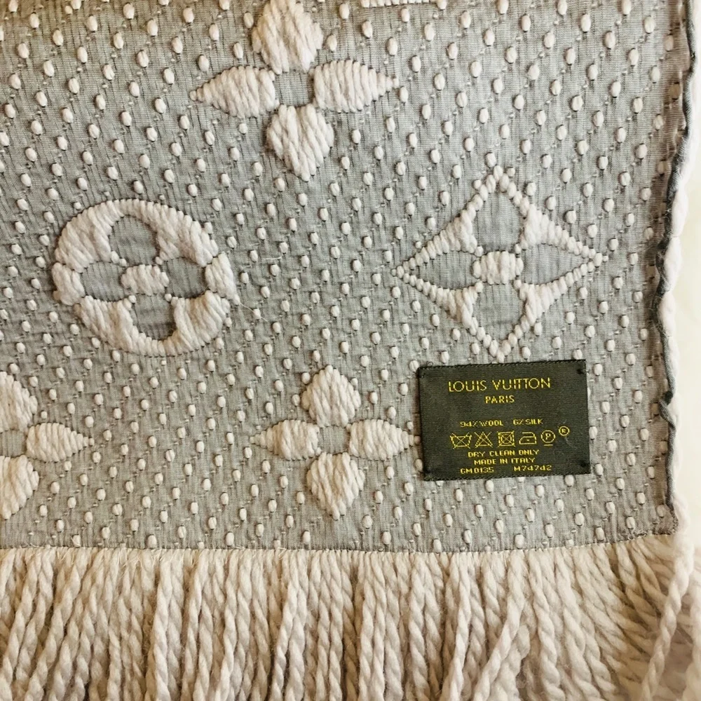 Louis Vuitton Logomania Scarf in Pearl Grey - Picture 2 of 5